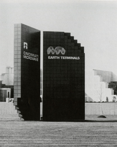 Cincinnati Microwave Earth Terminals Signage