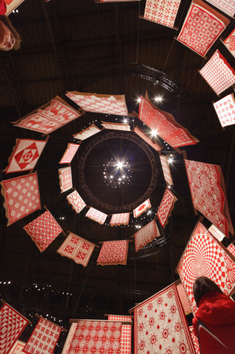 Infinite Variety: Three Centuries of Red and White Quilts